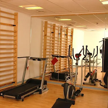 Club Dobogomajor Superior 3* צ'רסגטומאי