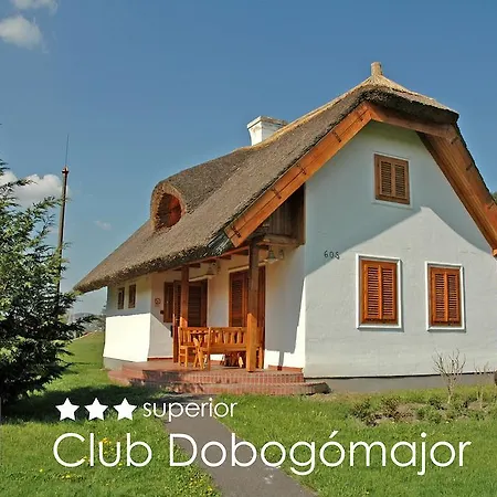 אתר נופש Club Dobogomajor Superior צ'רסגטומאי