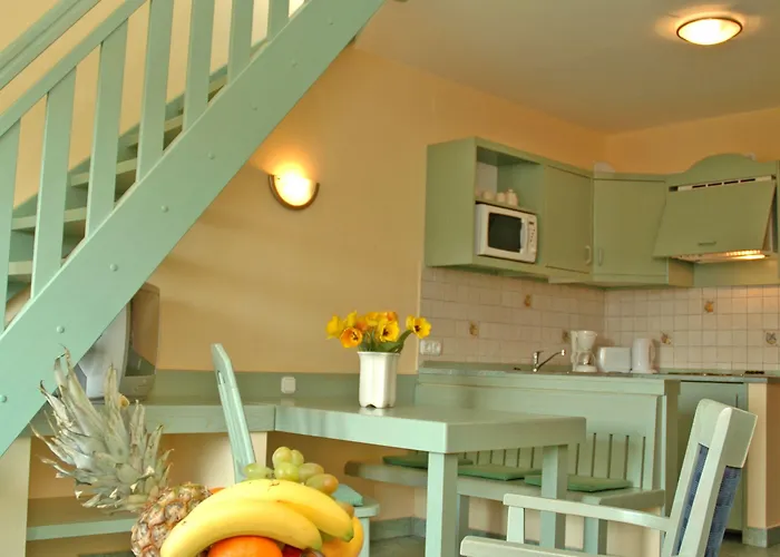 Club Dobogomajor Superior リゾート チェーセクトマイ