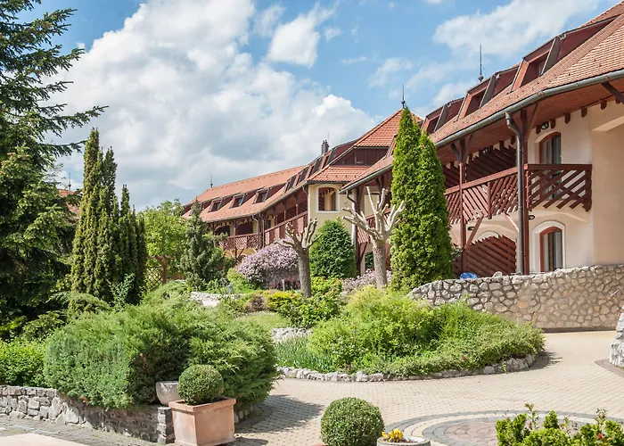 Θέρετρο Club Dobogomajor Superior 3*